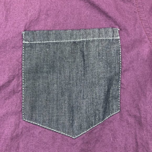 Guess Los Angeles Shirt Men Extra Large XL Purplish Red Button Up Long Sleeve - Picture 3 of 9